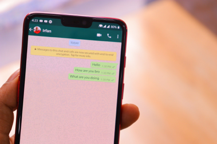 ¿Cómo bloquear contactos en WhatsApp?